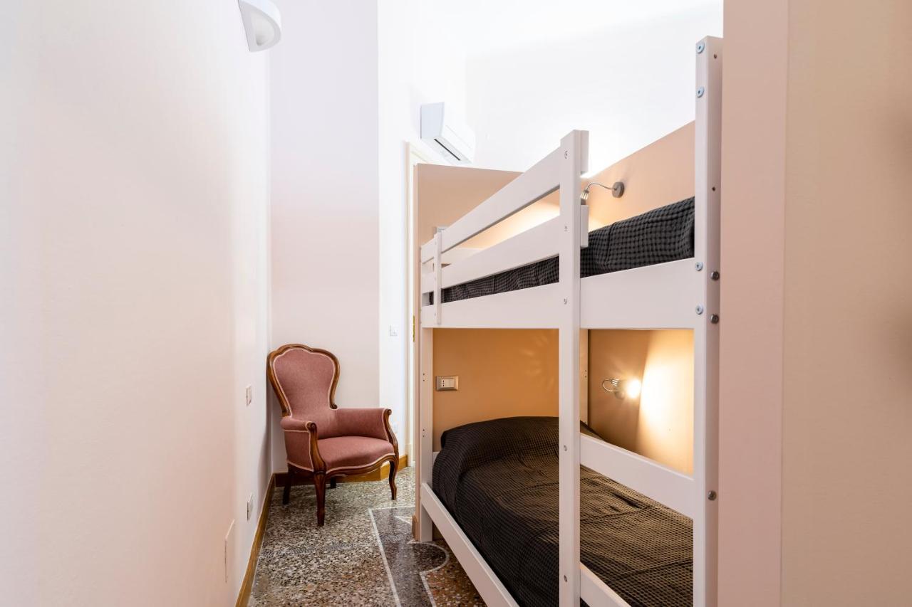 Livorno Central Flat-2 Min Walk The Cathedral! Exterior foto